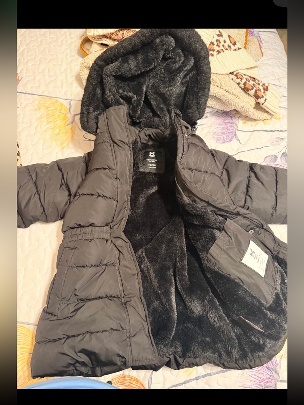 Cozy Kids Black Hooded Puffer Jacket with Faux Fur Lining